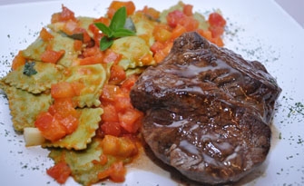 Filé a frescarini é um dos pratos oferecidos no restaurante La Borgata